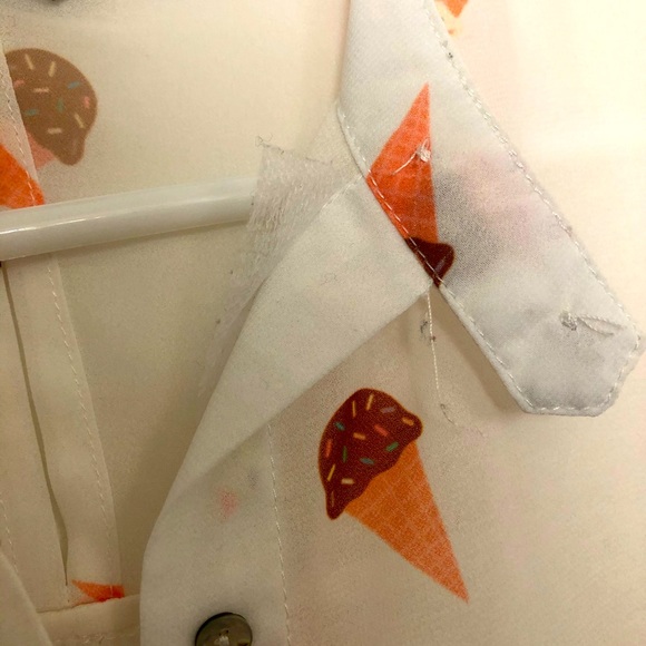 Unique Vintage button-down blouse ice cream print - Picture 4 of 6